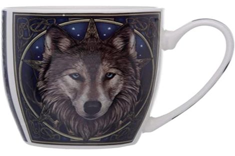 Taza de porcelana Lisa Parker con diseño de lobo: Accesorio divertido para el hogar y regalo lindo para pareja.