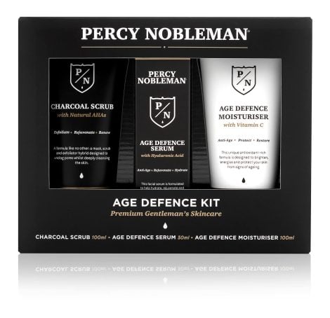 Set antiedad de Percy Nobleman, incluye scrub facial de carbón (AHA naturales), serum facial ultrahidratante (ácido hialurónico) y crema antiedad (vitamina C)