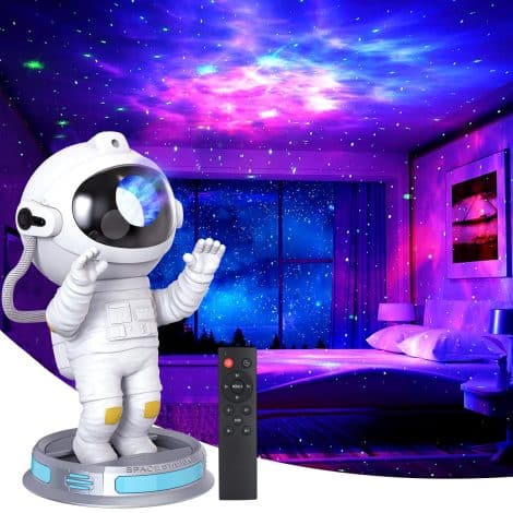 Astronauta Proyector Estelar Galaxy, la nueva versión de Luz Nocturna Galaxy, con efecto nebulosa y control remoto. Ideal para sala, dormitorio y techo. LED.