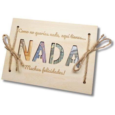 Tarjeta de felicitación de madera EQUIK | Ideal para regalar dinero en cumpleaños, divertida idea para hombre o mujer | Tamaño DIN A5 (Sin montaje)