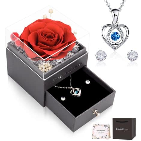 Regalo perfecto para el Día de la Madre: Caja Rosa Eterna con joyas de corazón.