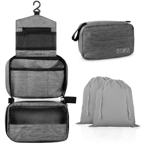 Neceser de viaje impermeable para hombres y mujeres con capacidad de almacenamiento multifuncional en color gris.
(Neceser de viaje unisex impermeable gris con múltiples usos y almacenamiento).