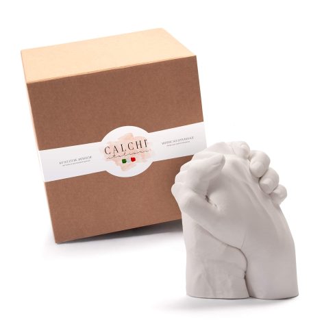 Kit Premium de escultura de manos de pareja Calchi Italiani®, con materiales profesionales y origen italiano. Incluye alginato para moldes y escayola para manualidades – Perfecto regalo de aniversario para parejas.